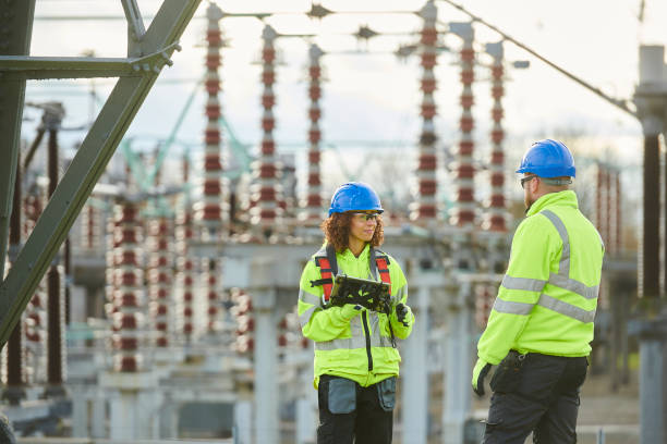 Best Electrical Installation Contractor  in Riverton, IL